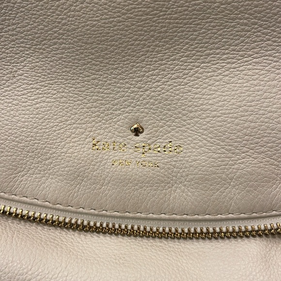 Kate Spade Purse - Picture 2 of 8